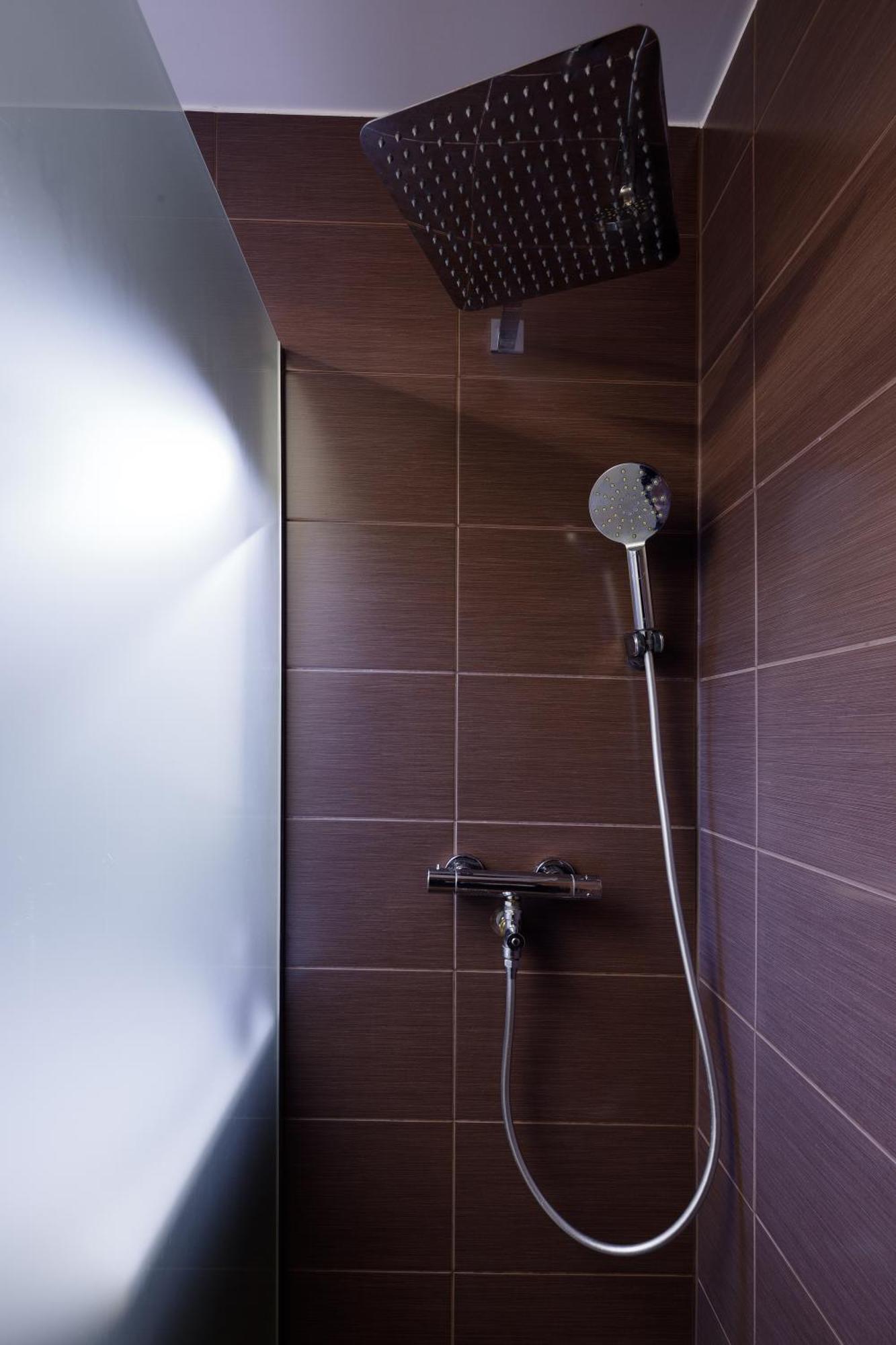Brivibas Yard Apartment With Parking In City Center Рига Екстер'єр фото